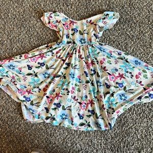 Gorgeous floral flutter sleeve soft twirl dress